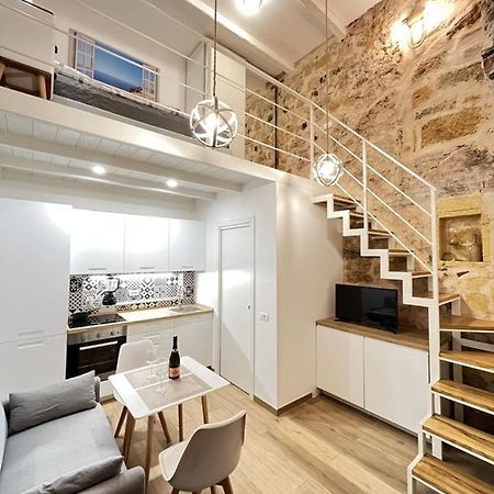 Central Apartments Palermo Bagian luar foto