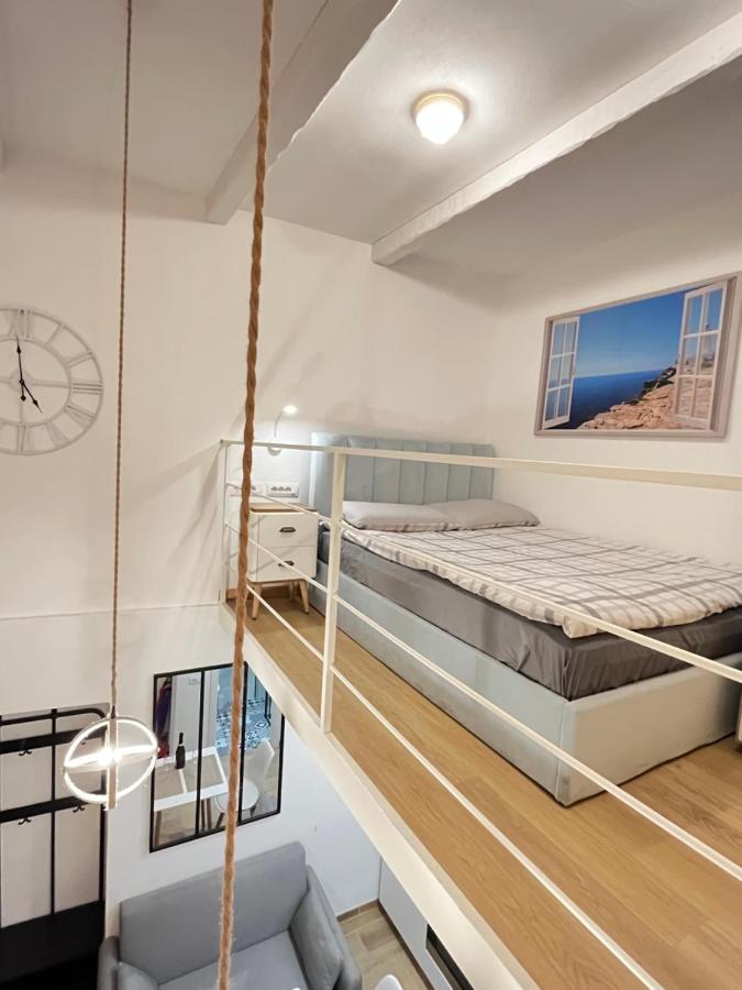 Central Apartments Palermo Bagian luar foto